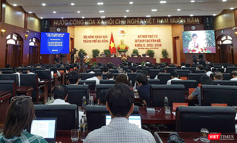 Quang cảnh tại Kỳ họp thứ 4 (kỳ họp chuyên đề), HĐND TP Đà Nẵng diễn ra sáng 11/11.