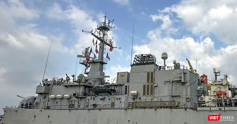 vt_tau hai quan phap 10.png