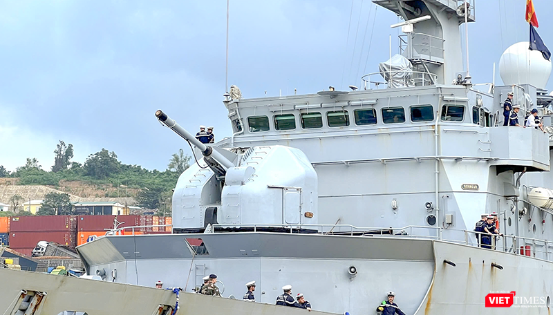 vt_tau hai quan phap 9.png