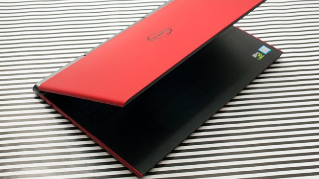 Dell Inspirron 15 7000