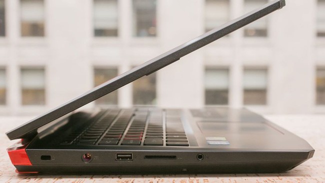 Đánh giá laptop Acer Aspire VX 15 ảnh 3 Đánh giá laptop Acer Aspire VX 15 ảnh 3