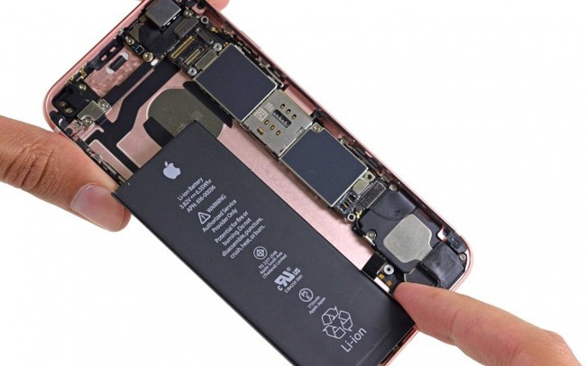 LG sẽ sản xuất pin L-shaped cho iPhone 2018 ảnh 1 LG sẽ sản xuất pin L-shaped cho iPhone 2018 ảnh 1