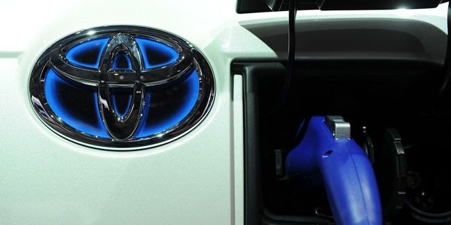 Toyota phát triển pin công nghệ mới có khả năng sạc siêu nhanh
Ảnh: roadandtrack.com