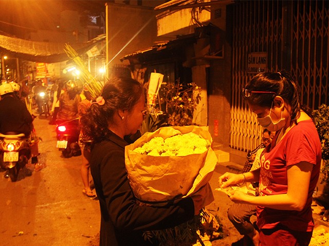 Những cuộc mua bán nhanh chóng bởi giá cả phải chăng. Những cuộc mua bán nhanh chóng bởi giá cả phải chăng.