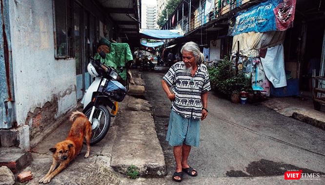 Cuộc sống của những người dân Thủ Thiêm ở khu tạm cư bây giờ. Ảnh: Mai Kỳ.