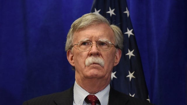 John Bolton, cựu cố vấn an ninh quốc gia tổng thống, tiết lộ trong cuốn sách sắp xuất bản những thông tin bất lợi cho Trump