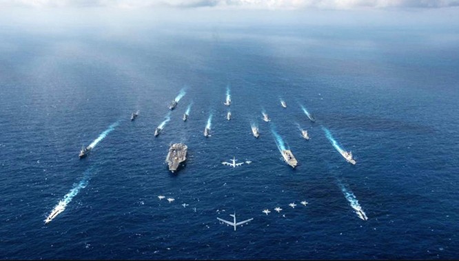 Hạm đội Mỹ thường xuyên hiện diện trên Biển Đông.