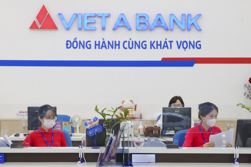 Gần 540 triệu cổ phiếu VAB sắp chuyển từ sàn UPCoM lên HoSE. Ảnh: Nhật Minh