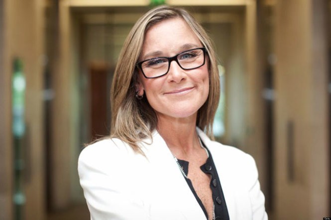 Bà Angela Ahrendts vừa đầu quân cho Apples đã hưởng lương "khủng" - Ảnh: Reuters