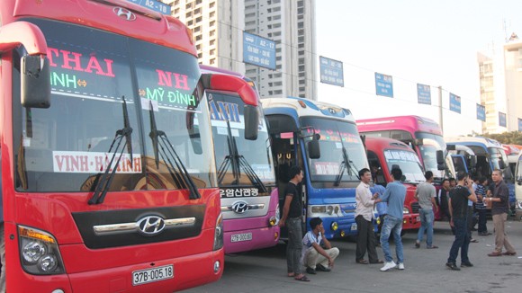 Xăng dầu liên tục giảm mạnh nhưng cước vận tải hầu như không nhúc nhích bao nhiêu