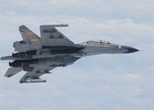 Chiến đấu cơ SU-27 của quân đội Trung Quốc - Ảnh: Reuters