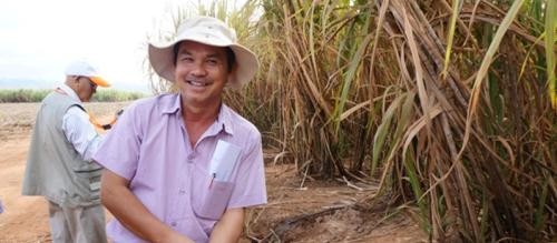 Giấu nợ cũ, lòi nợ mới: Bầu Đức ‘ký sổ’ tỷ đô ảnh 1 Giấu nợ cũ, lòi nợ mới: Bầu Đức ‘ký sổ’ tỷ đô ảnh 1