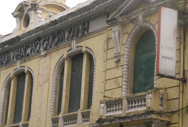 Biệt thự hoành tráng, đất vàng hoang tàn ven hồ Hoàn Kiếm ảnh 8