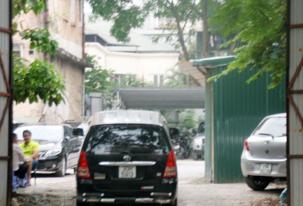 Biệt thự hoành tráng, đất vàng hoang tàn ven hồ Hoàn Kiếm ảnh 12