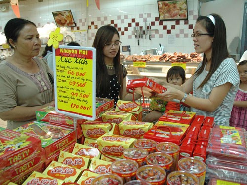 100 tỷ USD người Việt chảy vào túi nước ngoài? ảnh 1