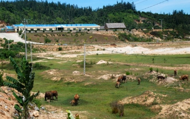 Nhiều dự án tỷ đô đã bị thu hồi, hoặc bỏ hoang, chậm triển khai, khiến dư luận bức bối.