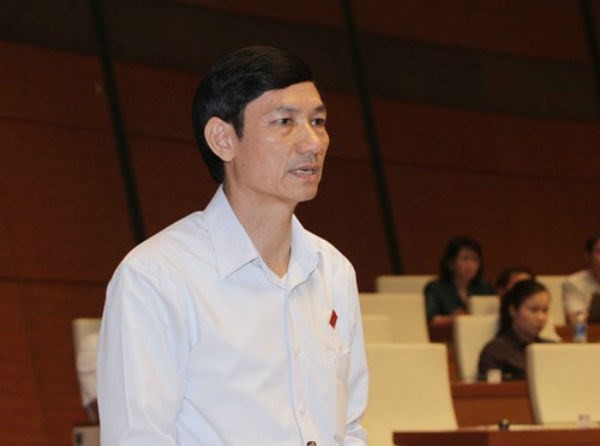 Bức xúc vì “ngoài sân mưa ầm ầm, trong nhà tivi dự báo nắng chang chang” ảnh 1 Bức xúc vì “ngoài sân mưa ầm ầm, trong nhà tivi dự báo nắng chang chang” ảnh 1