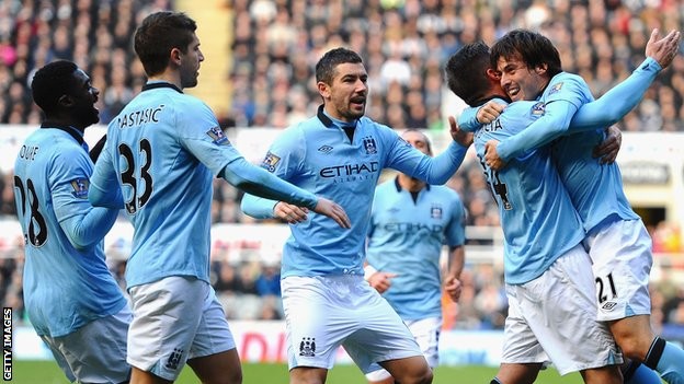 Bầu Hiển: Nghĩ 15 phút, chi triệu bảng và Man City đến Hà Nội ảnh 1 Bầu Hiển: Nghĩ 15 phút, chi triệu bảng và Man City đến Hà Nội ảnh 1