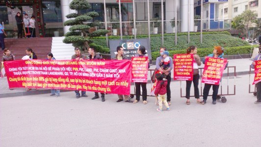 Sếp bị bắt, lỗ triền miên: Tháo chạy khỏi Địa ốc Dầu khí ảnh 2