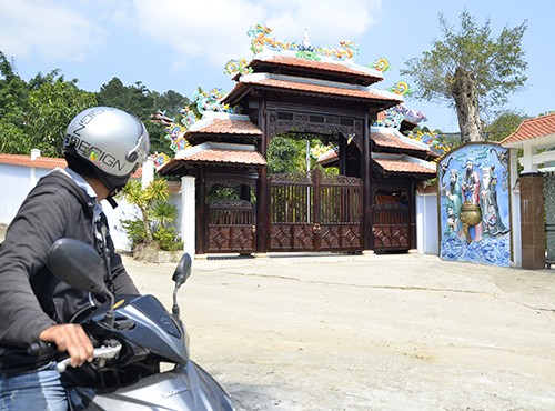 Khu biệt thự của ông Ngô Văn Quang xây dựng trái phép tại rừng đặc dụng Nam Hải Vân. Ảnh: Nguyễn Đông.