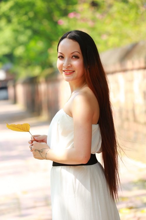 Người đẹp Linh Nga: Anh Thuyết bị bắt, dư luận đổ lên đầu tôi rất nhiều thứ tội ảnh 4 Người đẹp Linh Nga: Anh Thuyết bị bắt, dư luận đổ lên đầu tôi rất nhiều thứ tội ảnh 4