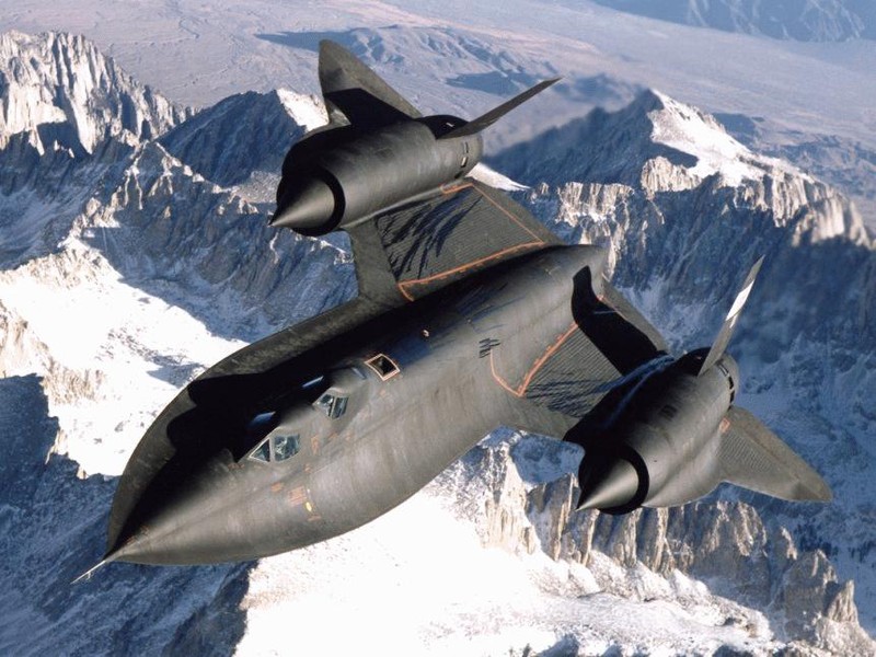 Máy bay trinh sát tầm xa SR-71 Blackbird của không quân Mỹ 