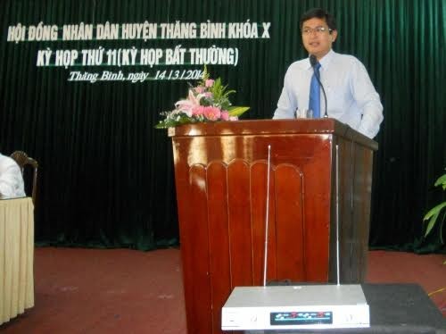 Giật mình giám đốc sở tuổi 30... ảnh 1 Giật mình giám đốc sở tuổi 30... ảnh 1