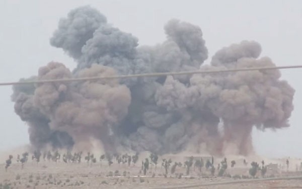 Putin dội bom Syria và cuộc chiến giá dầu ảnh 1 Putin dội bom Syria và cuộc chiến giá dầu ảnh 1