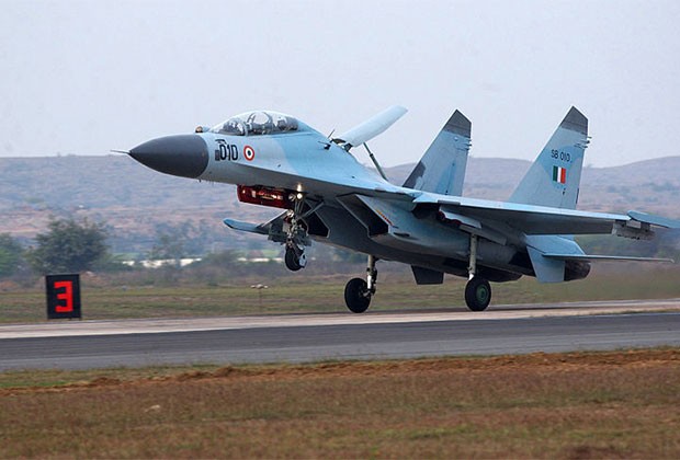 Su-30MKI (Kelly / Wikipedia) Su-30MKI (Kelly / Wikipedia)
