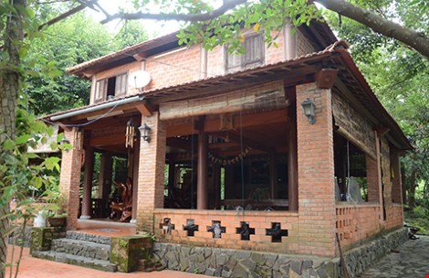 Lộ thêm hàng chục trang trại trái phép ‘ẩn’ sau biệt phủ đại gia vàng ảnh 2