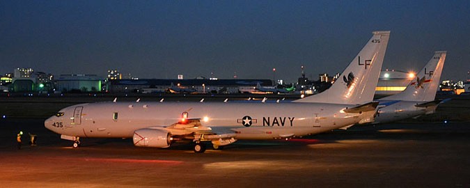 Các máy bay tuần biển P-8A Poseidon của Hải quân Mỹ tại căn cứ không quân Kadena, Nhật Bản