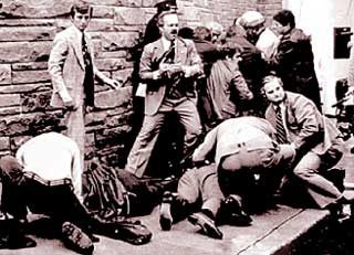 Hiện trường vụ ám sát Tổng thổng Ronald Reagan Hiện trường vụ ám sát Tổng thổng Ronald Reagan