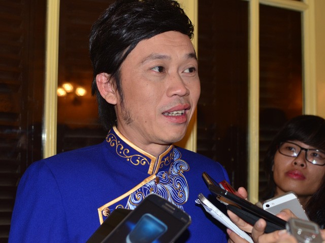 Hoài Linh "hét" cát sê 3 tỷ sau khi thành NSƯT ảnh 1 Hoài Linh "hét" cát sê 3 tỷ sau khi thành NSƯT ảnh 1