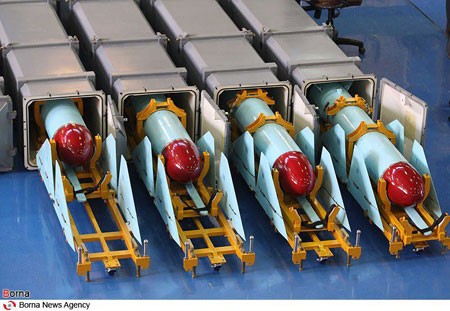 Tên lửa YJ-74 tìm thấy trên tàu Victoria Tên lửa YJ-74 tìm thấy trên tàu Victoria