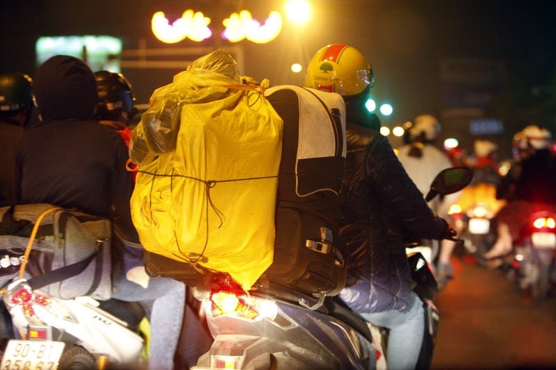 Ùn tắc “trên từng cây số”, dân băng đồng tìm đường về Hà Nội, TPHCM ảnh 9 Ùn tắc “trên từng cây số”, dân băng đồng tìm đường về Hà Nội, TPHCM ảnh 9