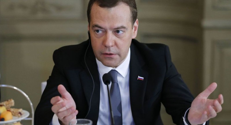 Ông Medvedev