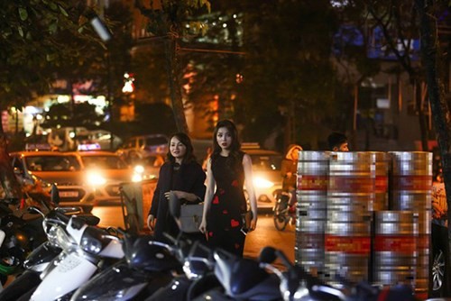 Hoa hậu Kỳ Duyên sốc nặng khi thấy ảnh mình trên web sex ảnh 2