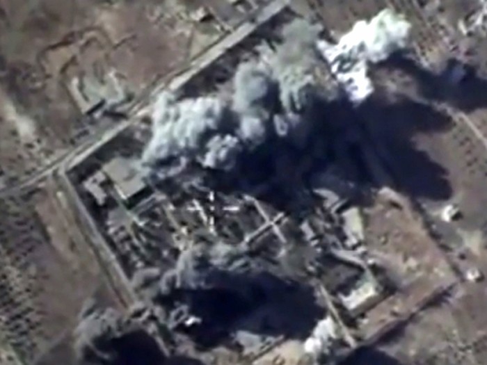 Vì sao ông Putin đột ngột rút quân khỏi Syria? ảnh 1 Vì sao ông Putin đột ngột rút quân khỏi Syria? ảnh 1