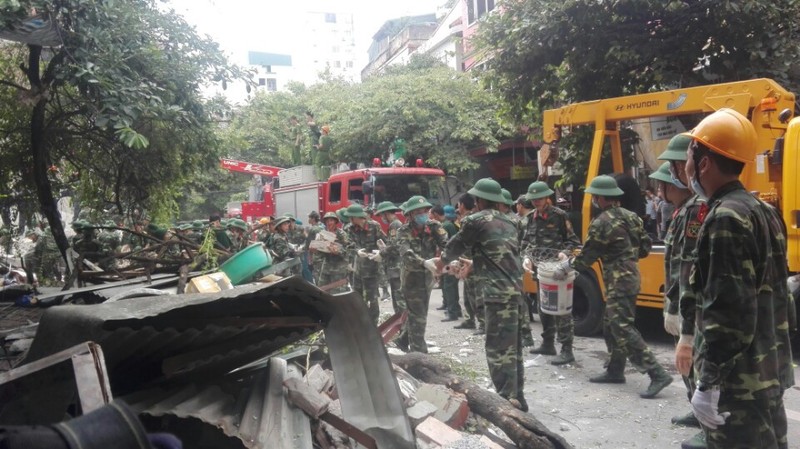 Vụ sập nhà 43 Cửa Bắc làm 2 người tử vong: Chủ nhà đã cảnh báo trước ảnh 3 Vụ sập nhà 43 Cửa Bắc làm 2 người tử vong: Chủ nhà đã cảnh báo trước ảnh 3