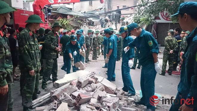 Vụ sập nhà 43 Cửa Bắc làm 2 người tử vong: Chủ nhà đã cảnh báo trước ảnh 11 Vụ sập nhà 43 Cửa Bắc làm 2 người tử vong: Chủ nhà đã cảnh báo trước ảnh 11
