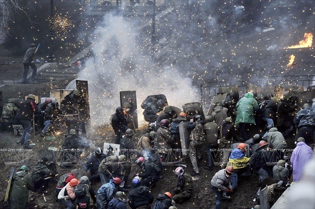 Biểu tình, bạo loạn ở Ukraine. Ảnh:AFP/TTXVN