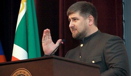 Biển người phản đối Charlie Hebdo ở Chechnya và Iran