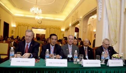 Cuộc gặp sau 20 năm của các nhà ngoại giao Việt-Mỹ ảnh 1