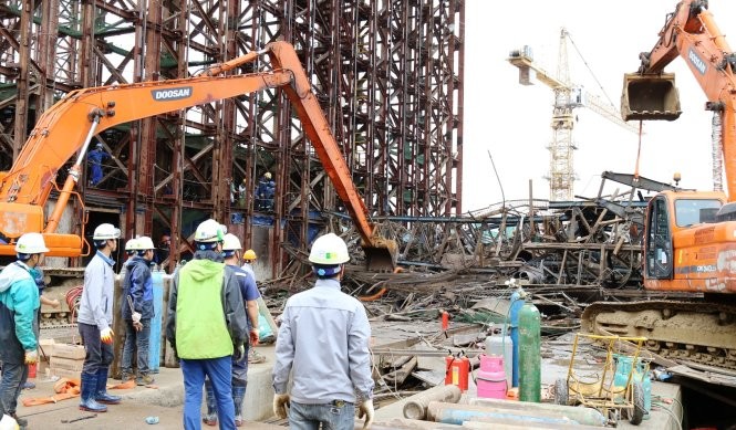 Khởi tố 2 người Hàn Quốc trong vụ sập giàn giáo Formosa  ảnh 1