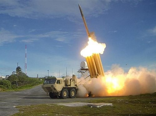 Hệ thống đánh chặn tên lửa THAAD của Mỹ