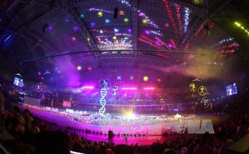 Khai mạc SEA Games 28: Đại tiệc âm thanh, ánh sáng tôn vinh sự phi thường  ảnh 1