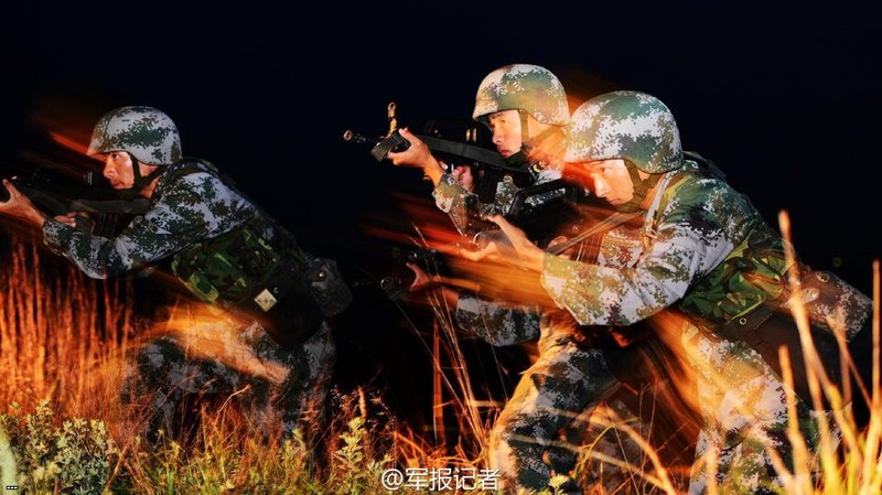 Chùm ảnh hé lộ năng lực tác chiến quân đội Trung Quốc ảnh 67