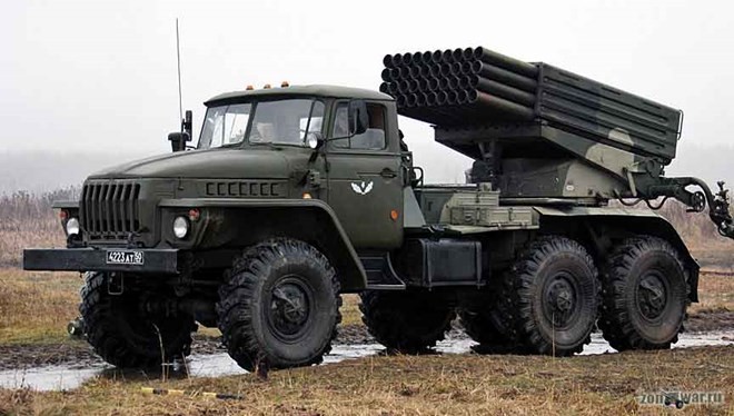 Uy lực khủng khiếp của pháo phản lực bắn loạt “Tornado - G“ ảnh 1 Uy lực khủng khiếp của pháo phản lực bắn loạt “Tornado - G“ ảnh 1