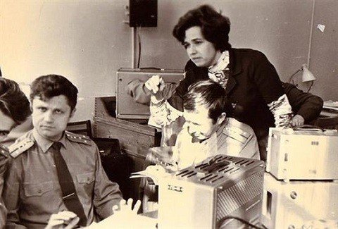 Việc bảo mật và mã hoá thông tin liên lạc rất được chú trọng từ thời Liên Xô và đến nay tại Nga Việc bảo mật và mã hoá thông tin liên lạc rất được chú trọng từ thời Liên Xô và đến nay tại Nga