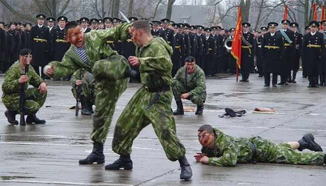 Hải quân đánh bộ Nga – Mạnh hơn nguyên tử ảnh 8